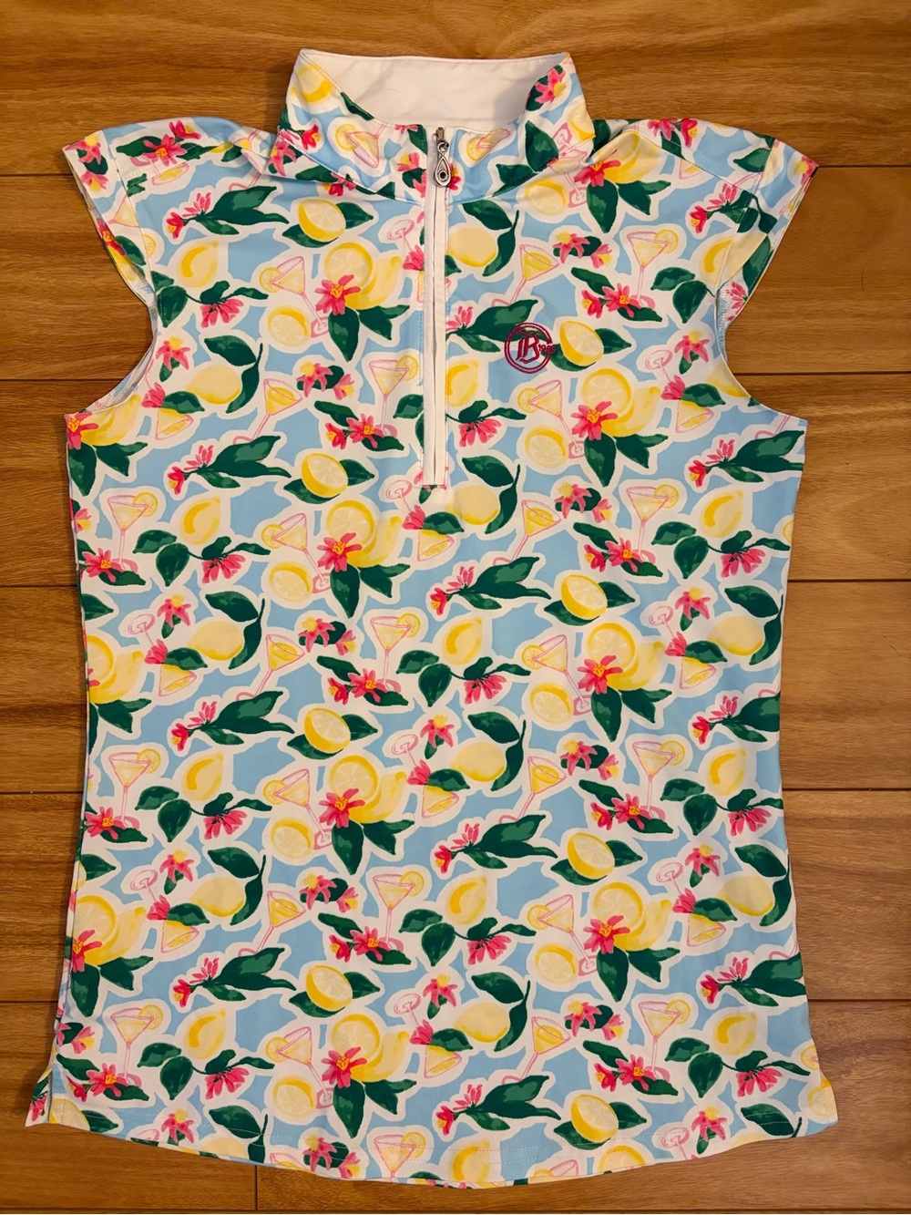 SanSoleil Sleeveless Lemon Print Zip Mock Neck Tee